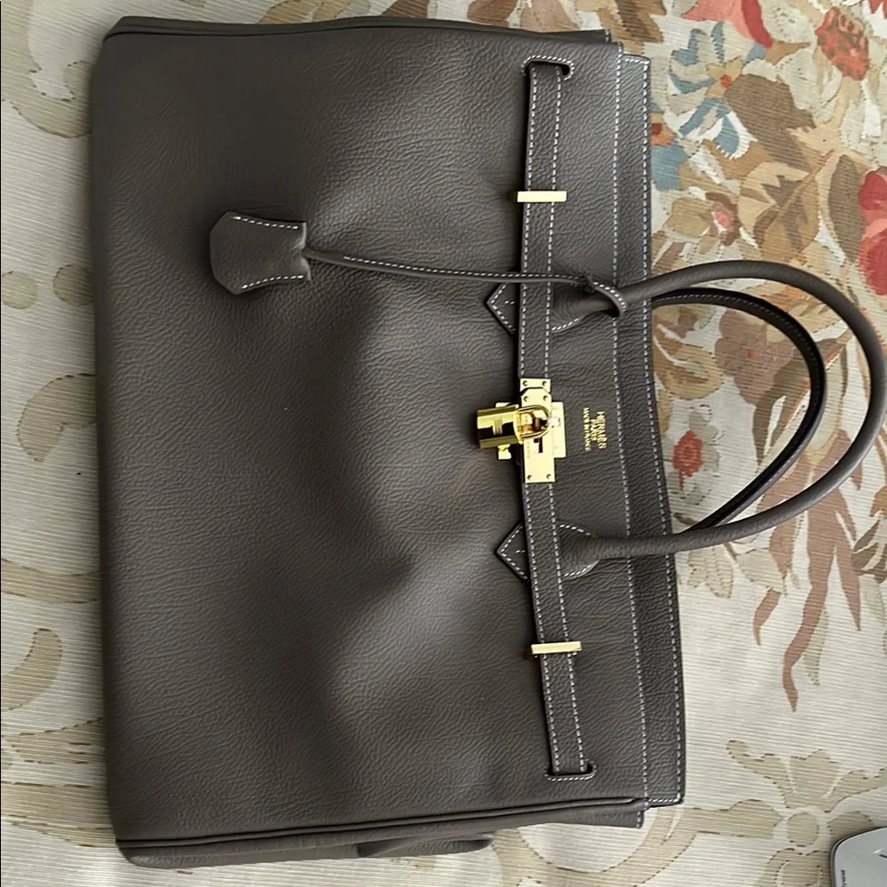 New Taupe Leather Tote Bag with Gold Hardware - Picture 1 of 3